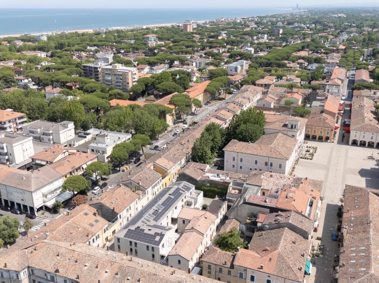 Quadrilocale in vendita, viale dei Mille, Cervia Centro, Cervia