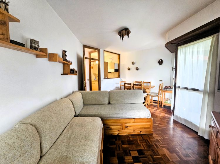 Bilocale in affitto, via Foscolo  6, Bardonecchia
