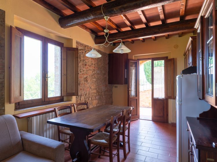 Trilocale in vendita, via Cerroni, Castelfalfi, Montaione