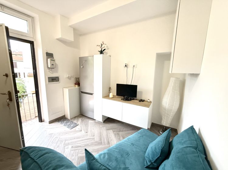 Bilocale in vendita, via Carlo Farini  80, Isola, Milano