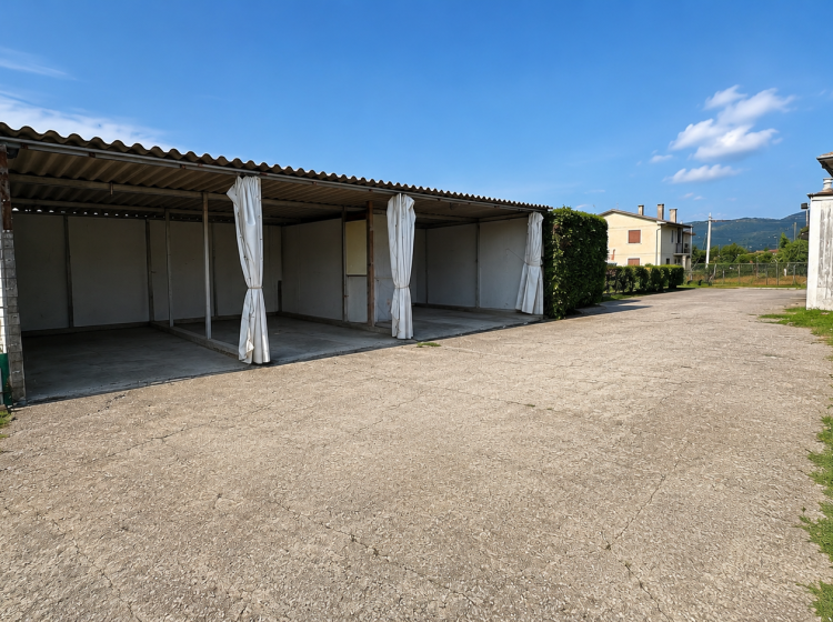 Villa in vendita, via Cà Storta  22, Castellaro, Castegnero