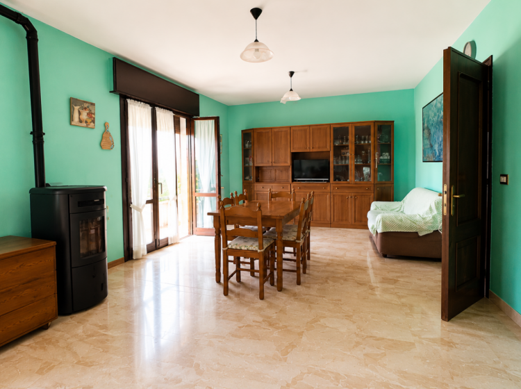 Villa in vendita, via Cà Storta  22, Castellaro, Castegnero