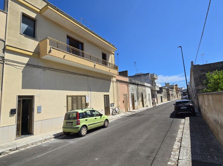 Quadrilocale in vendita, via Armando Diaz  42, Martano