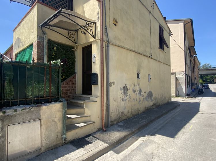 Quadrilocale in vendita, via Benozzo Gozzoli  12, Putignano, Pisa