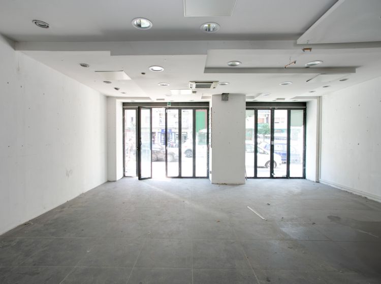 Negozio in affitto, via Tiburtina  545, Monti Tiburtini, Roma