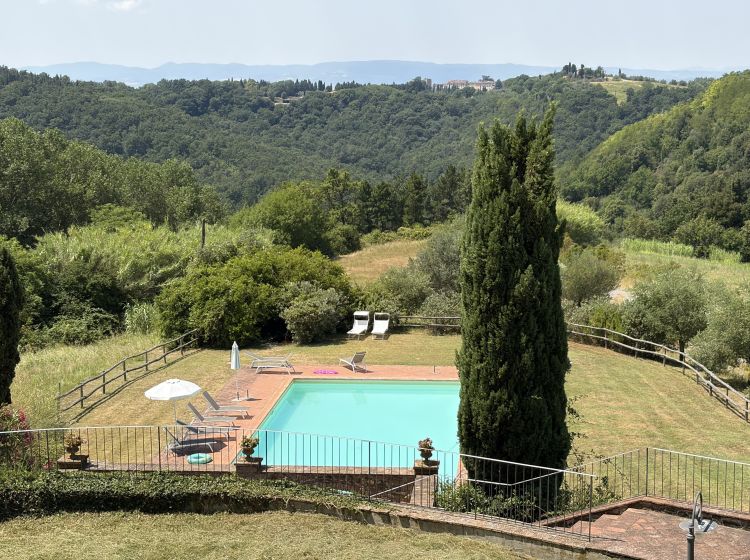 Bilocale in vendita, via Cerroni, Castelfalfi, Montaione