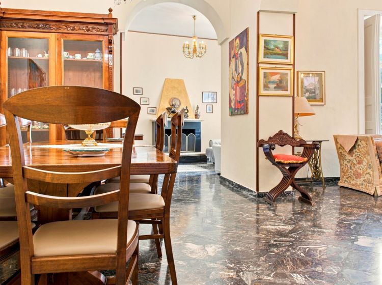 Appartamento in vendita, via Raffaele Baldi  68, Cava De' Tirreni