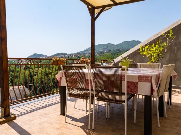 Appartamento in vendita, via Raffaele Baldi  68, Cava De' Tirreni