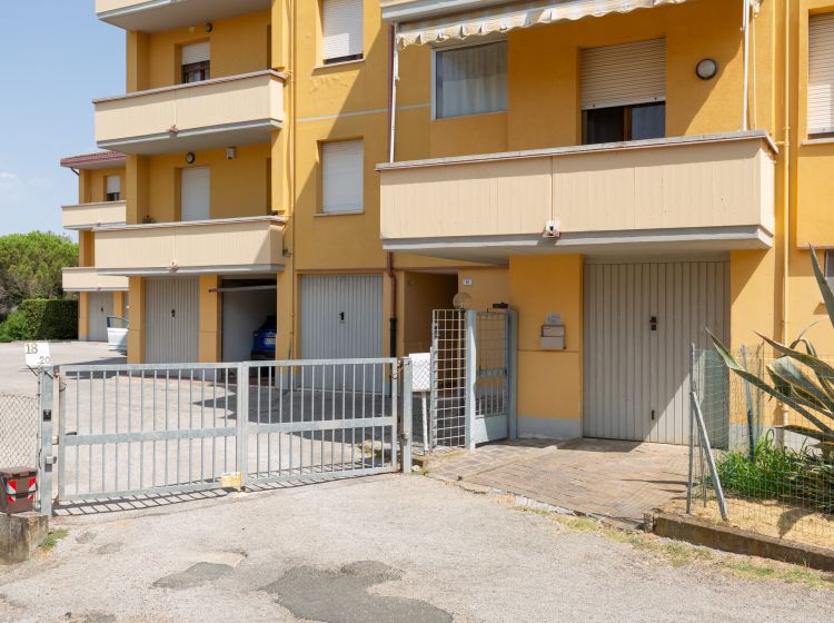 Trilocale in vendita, via Pietro Nenni  18, Collesalvetti