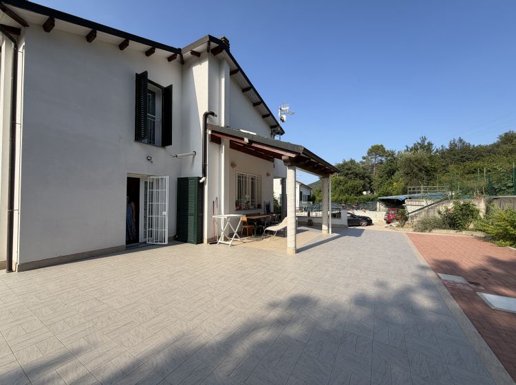 Villa in vendita, Regione Grassi, Bossoleto, Villanova D'albenga