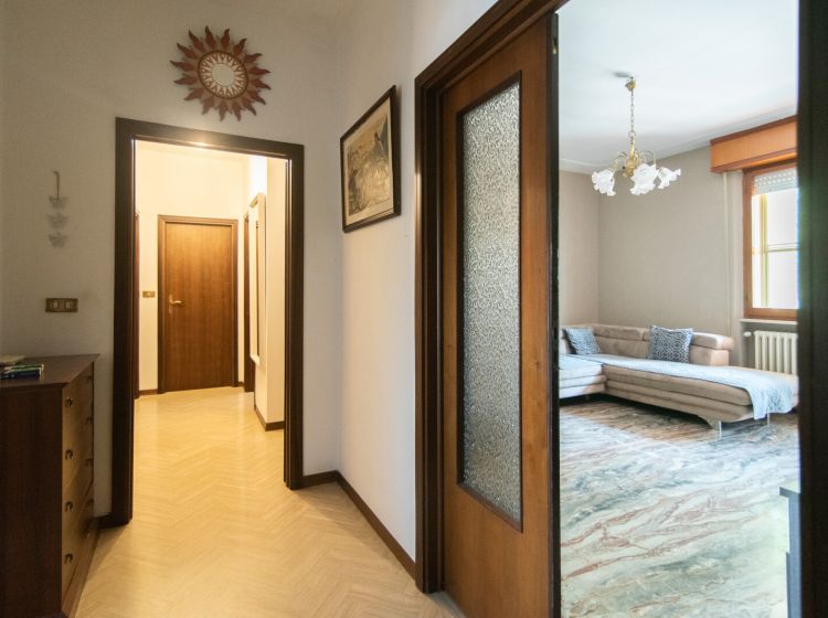 Quadrilocale in vendita, viale Luigi Settembrini  10, Lagomaggio, Rimini