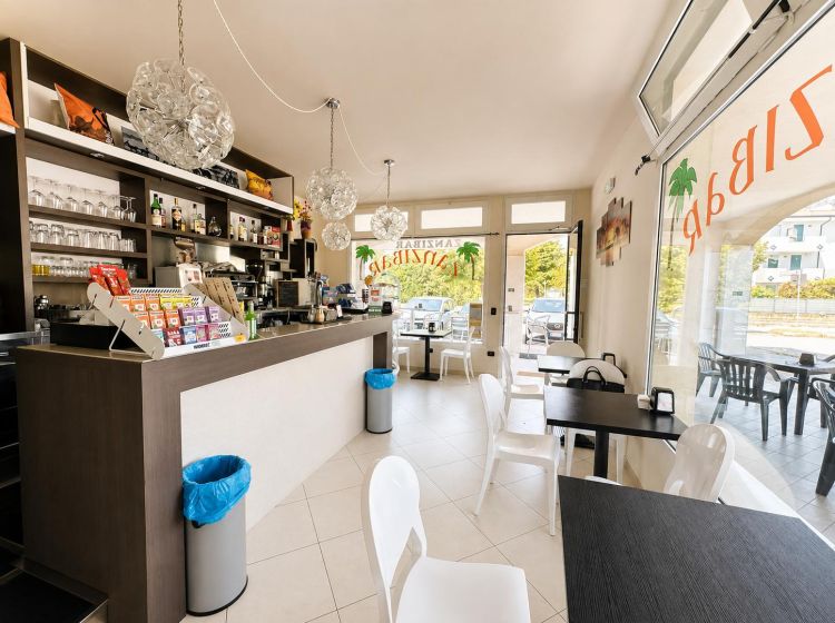 Attività / Licenza in vendita, Piazza Ruzante  4, Rio, Ponte San Nicolò