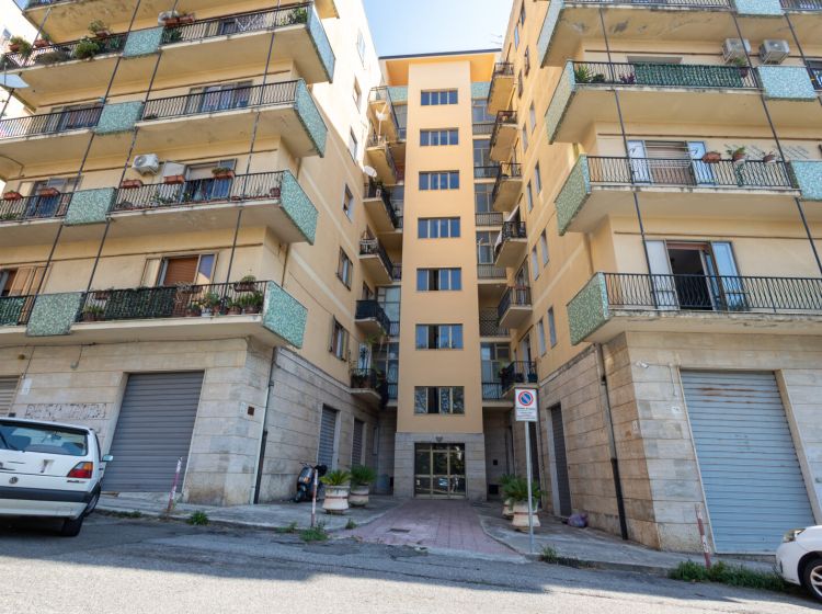 Appartamento in vendita, via Raffaele Teti  73, Pontepiccolo, Catanzaro