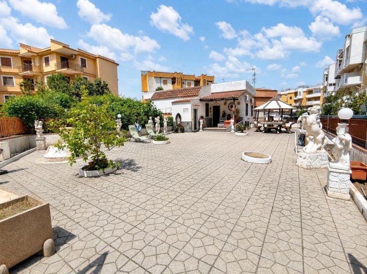 Villa in vendita, via Campo Volo  19, Scalea