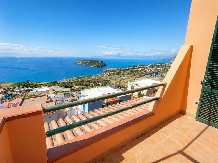 Bilocale in vendita, via Pico  189, Contrade: Vannefora, San Nicola Arcella