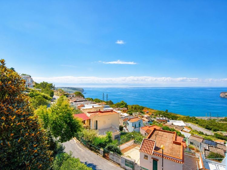 Bilocale in vendita, via Pico  189, Contrade: Vannefora, San Nicola Arcella