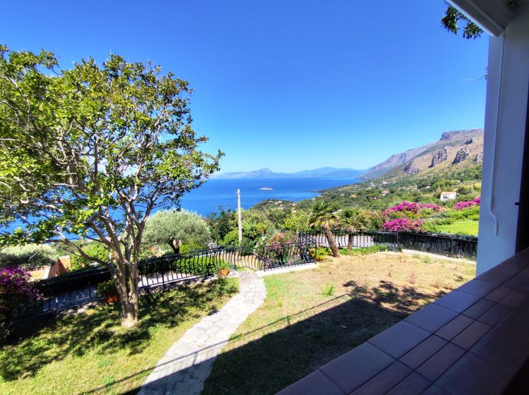 Villa in vendita, Piazza Biagio Vitolo, Maratea