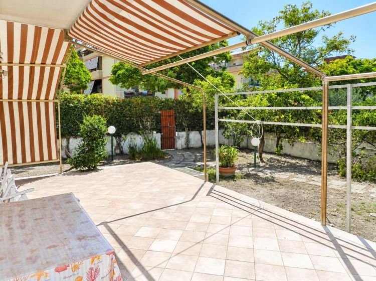 Bilocale in affitto, via E. Fermi  7, Santa Marinella