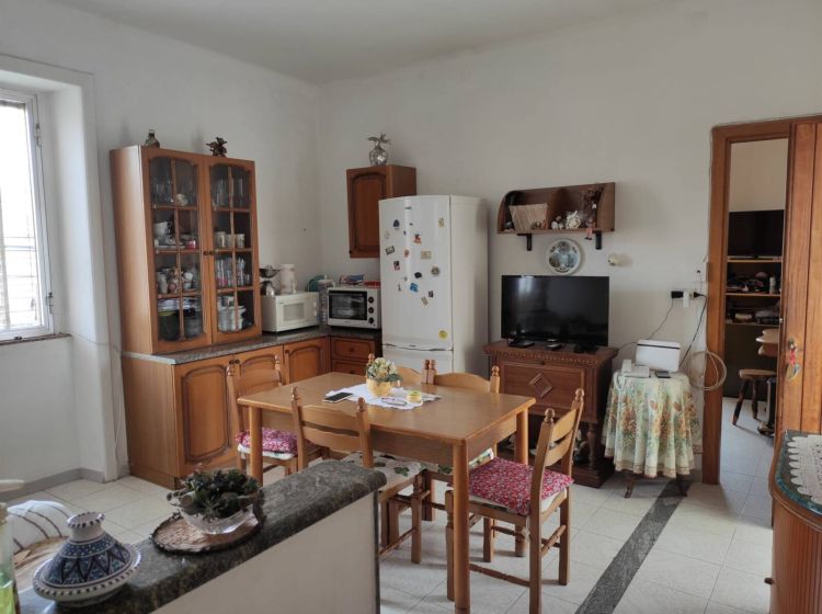 Quadrilocale in vendita, via Francesco Mauceri  4, Gelone, Siracusa