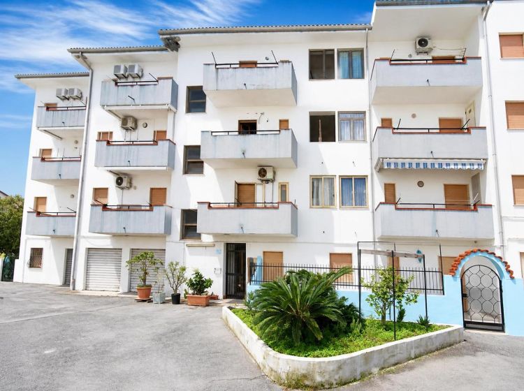 Quadrilocale in vendita, via Gaetano Oliva, Scalea