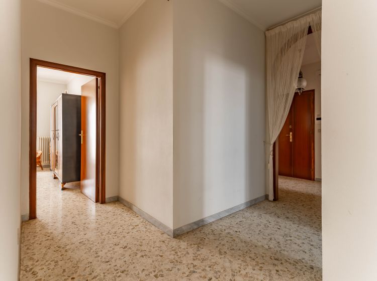 Quadrilocale in vendita, via Giuseppe de Caro  11, Noci