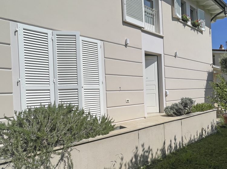 Villa in vendita, via Serraglio  56, Pietrasanta