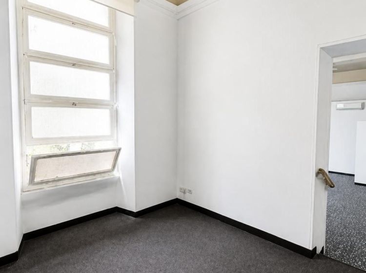 Quadrilocale in vendita, via Cavour  47, Centro Storico, Roma