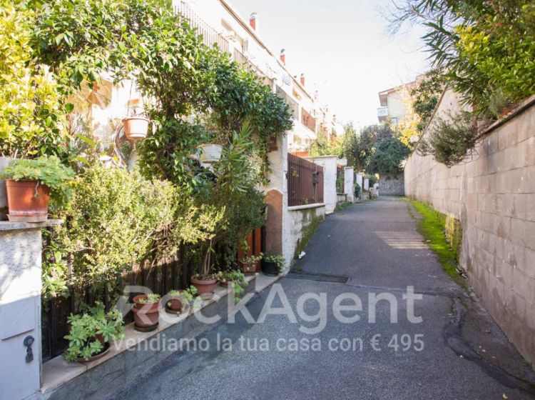 Quadrilocale in vendita, via delle Mimose 9, Tor Lupara, Fonte Nuova