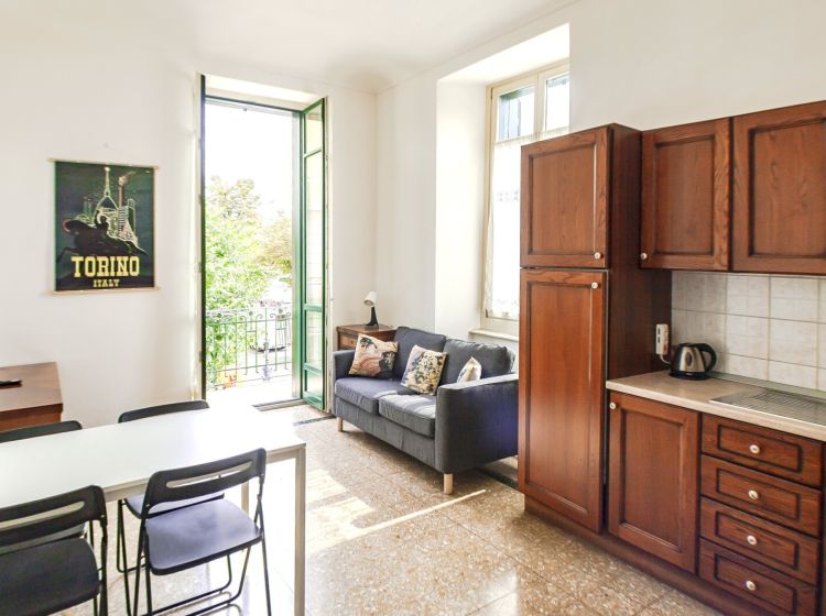 Bilocale in affitto, Corso Racconigi  54, Cenisia, Torino