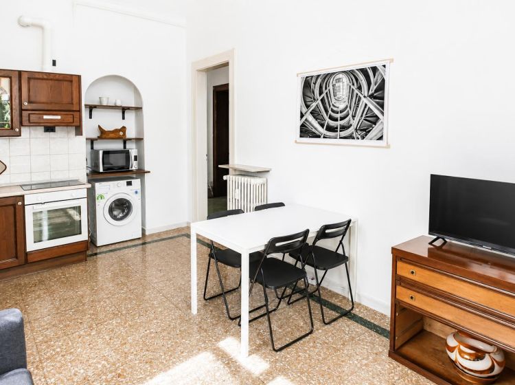 Bilocale in affitto, Corso Racconigi  54, Cenisia, Torino