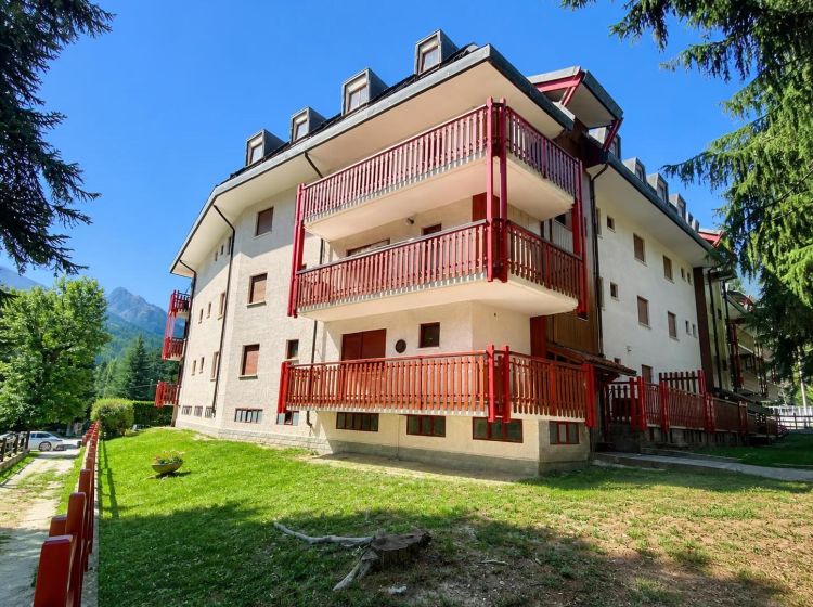 Bilocale in affitto, viale Capuccio  23, Bardonecchia