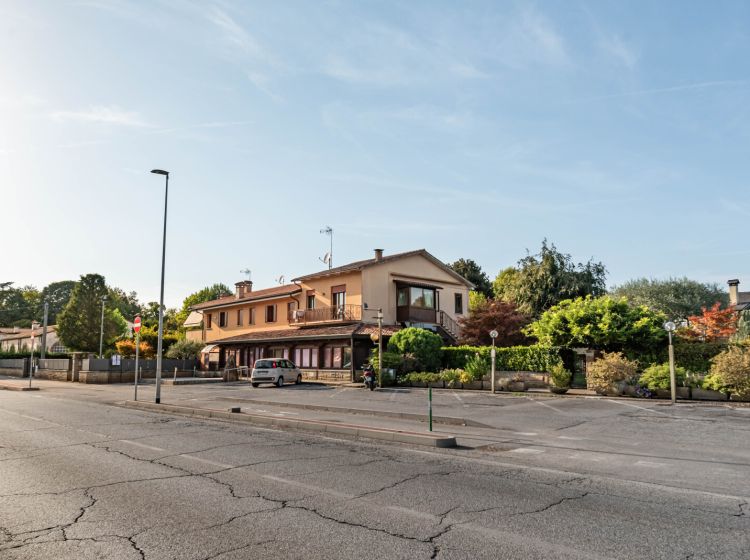 Bilocale in vendita, via Euganea Praglia  30, Teolo