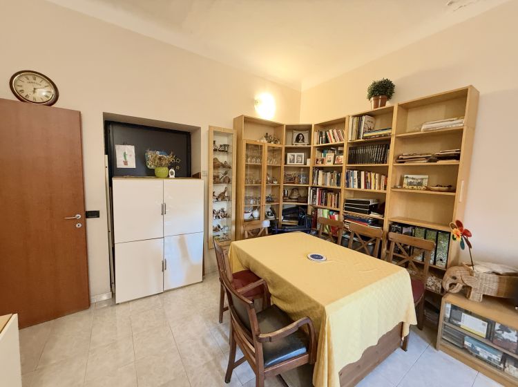 Trilocale in vendita, via Carlo Marochetti  7, Corvetto, Milano