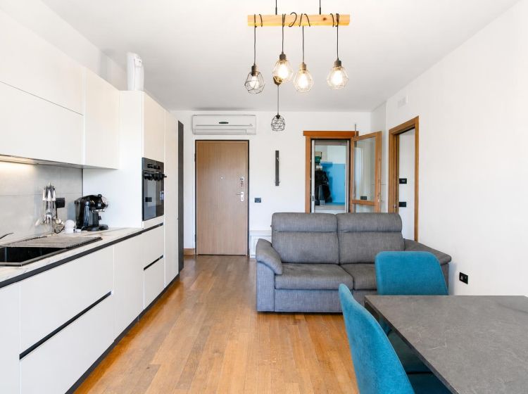 Bilocale in vendita, via Andrea Cascella  6, Mezzocammino, Roma