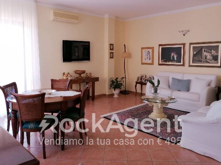 Villa in vendita, Sant'andrea Apostolo Dello Ionio