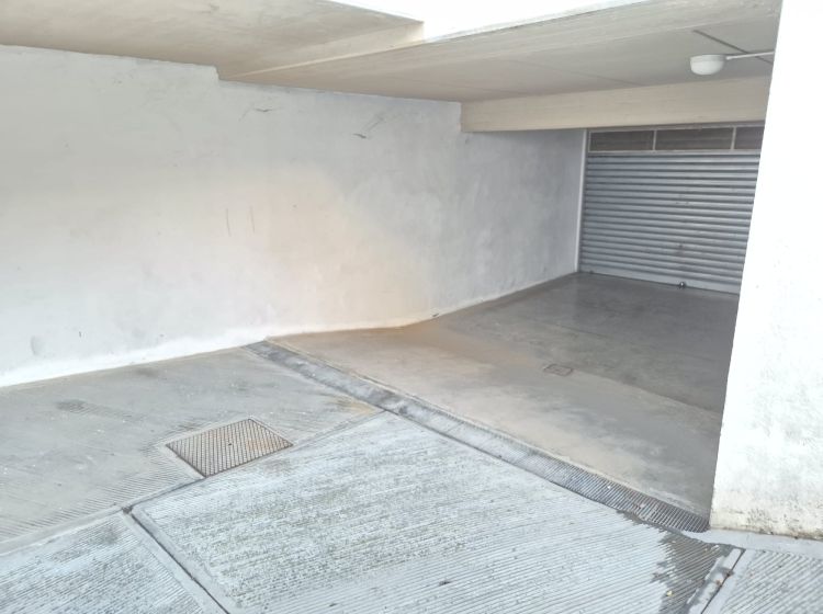 Box / Garage in vendita, Piazza Milite Ignoto, Palombaio, Bitonto