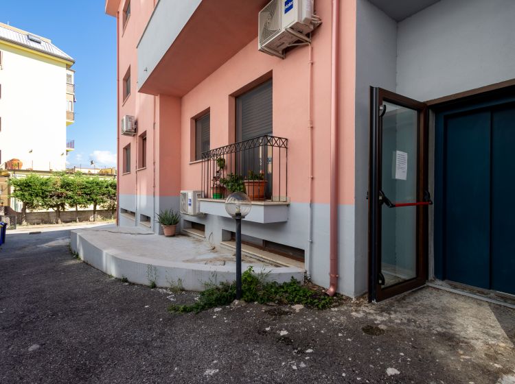Bilocale in vendita, via Nicola Lombardi  4, Pontepiccolo, Catanzaro