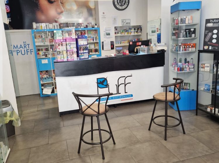 Attività / Licenza in vendita, via Vittorio Veneto  7, Centro, Livorno