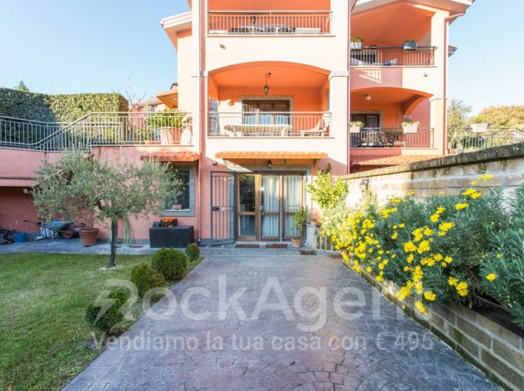 Villa in vendita, Località Montelarco, Rignano Flaminio