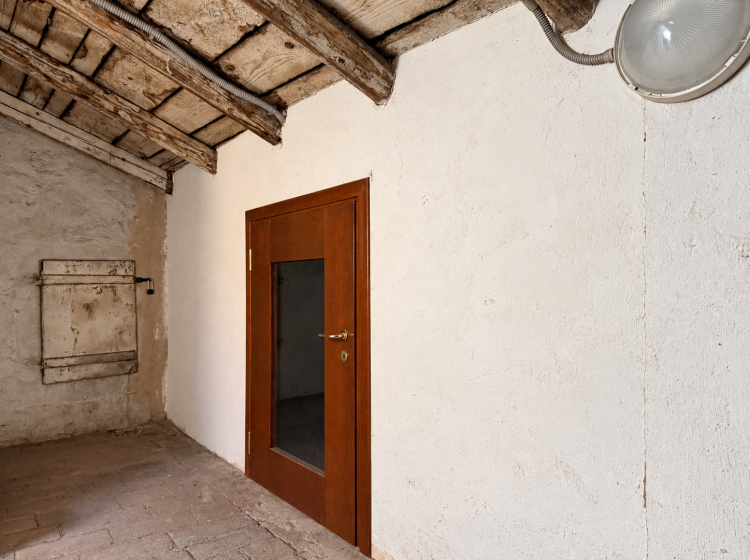 Soffitta in vendita, via Irnerio  21, Centro, Bologna