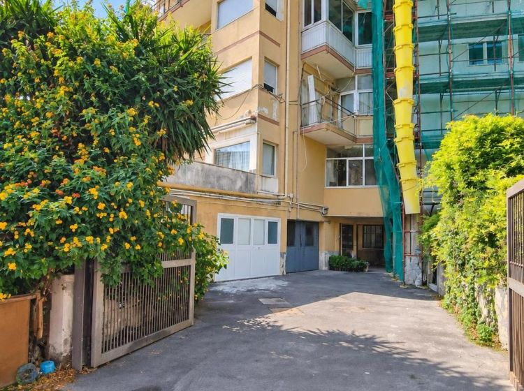 Trilocale in affitto, via Garitta  66, Acireale