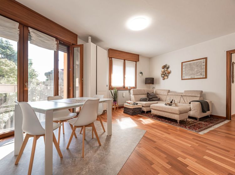 Quadrilocale in vendita, via Antonio Simeone Sografi  15 D, Ospedali, Padova