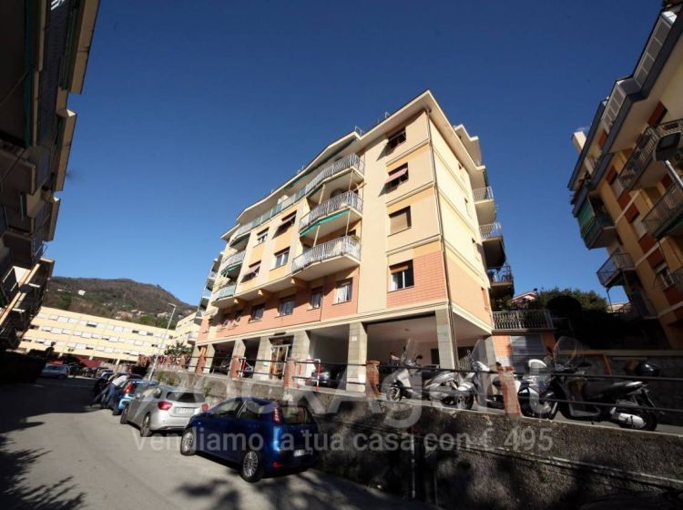 Attico / Mansarda di 135 m² con 4 locali e box auto in vendita a Rapallo
