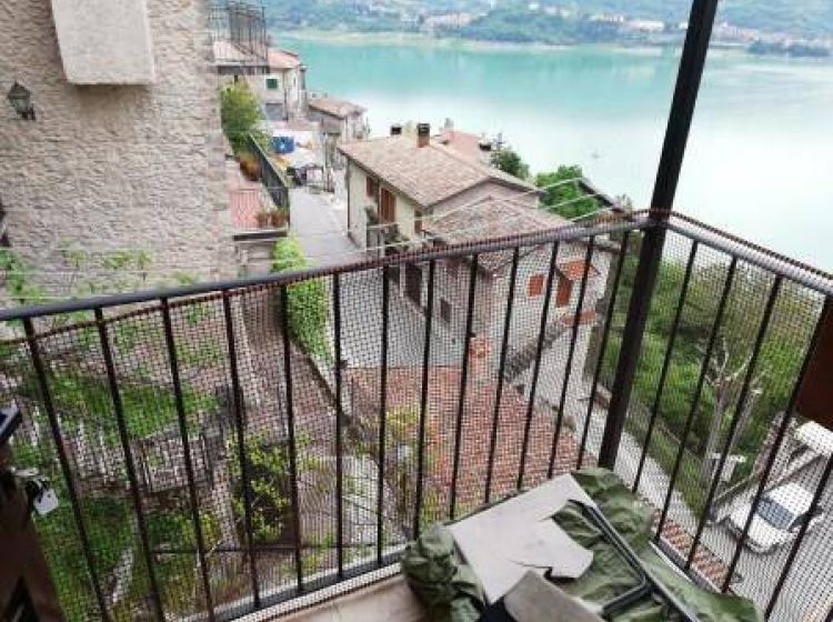 Trilocale in vendita, via roma 83, Castel Di Tora
