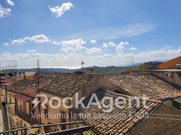 Bilocale in vendita, via Vincenzo D’Amato  70, Centro Storico, Catanzaro