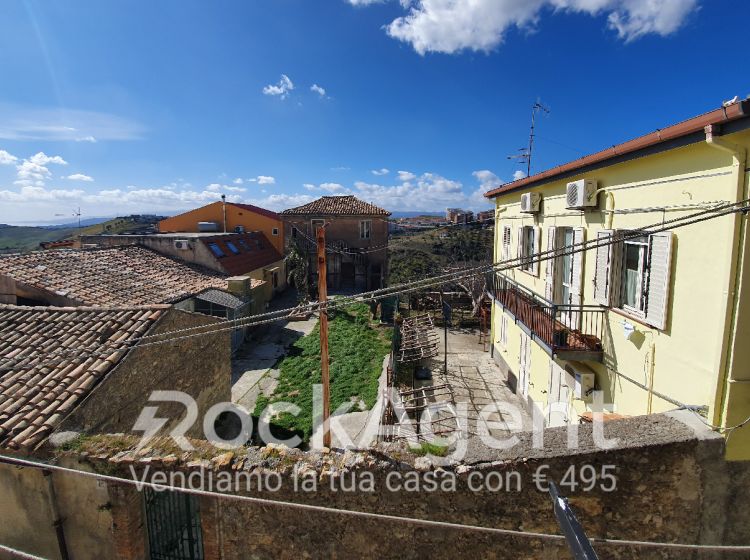 Bilocale in vendita, via Vincenzo D’Amato  70, Centro Storico, Catanzaro
