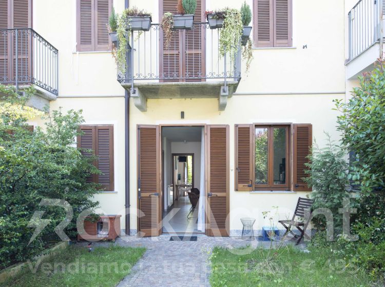 Villa in vendita, via San Gerolamo 29, Castano Primo