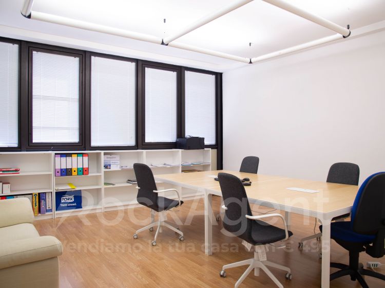 Ufficio in affitto, via Baldassarre Castiglione 55, Ardeatino - Montagnola, Roma