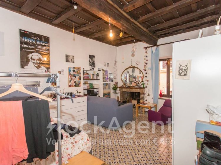 Appartamento di 115 m² con 4 locali in vendita a Roma