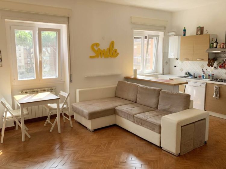 Bilocale in affitto, via Galeazzo Sommi Picenardi 7, Lido Di Ostia